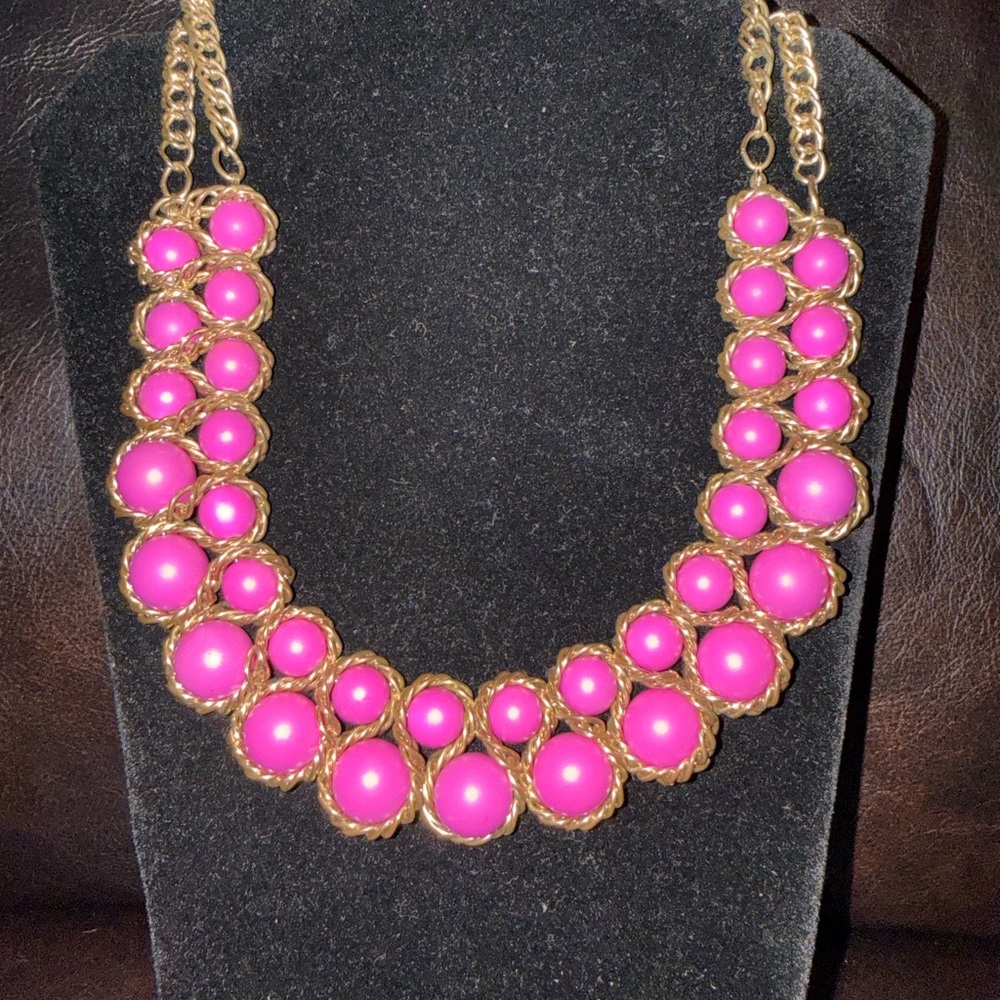 Elegant Pink and Gold Statement Necklace